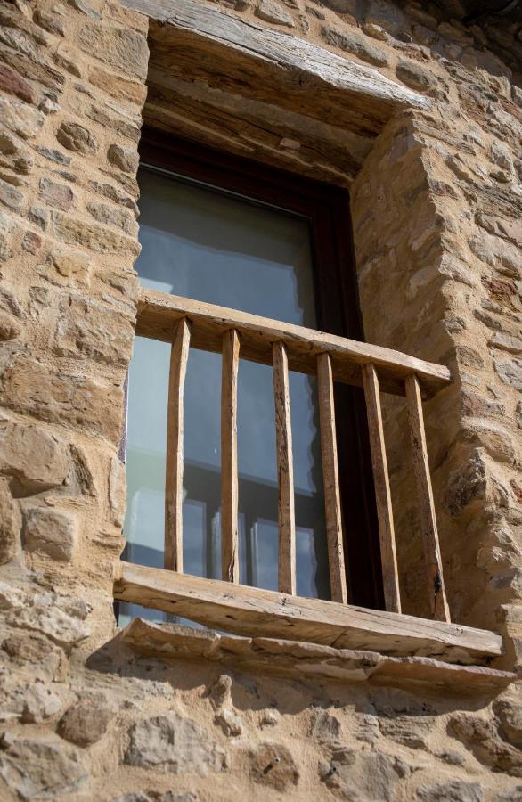 Casa Sanui. Apartaments Turistics Rurals Estorm Εξωτερικό φωτογραφία